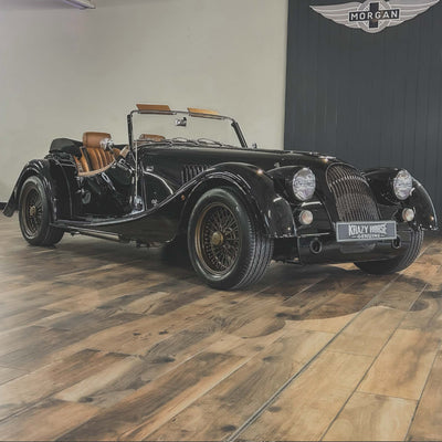 Morgan Plus 4 Traditional - Morgan Piano Black
