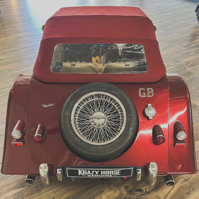Morgan Roadster 3.0 V6 - Morgan Ruby Red