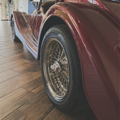 Morgan Roadster 3.0 V6 - Morgan Ruby Red