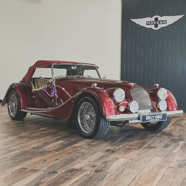 Morgan Roadster 3.0 V6 - Morgan Ruby Red