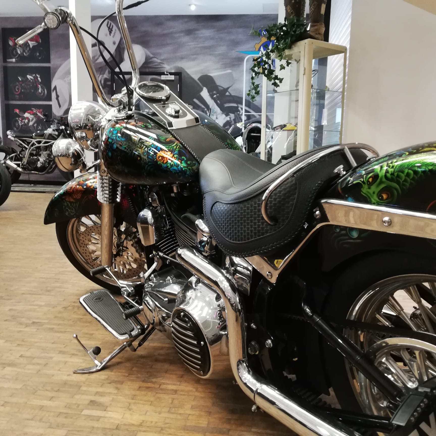Krazy Horse Harley Davidson - Multi Coloured - PreLoved