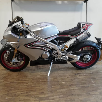 NORTON V4 SV - MANX SILVER