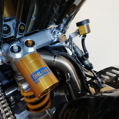 NORTON V4 SV - MANX SILVER