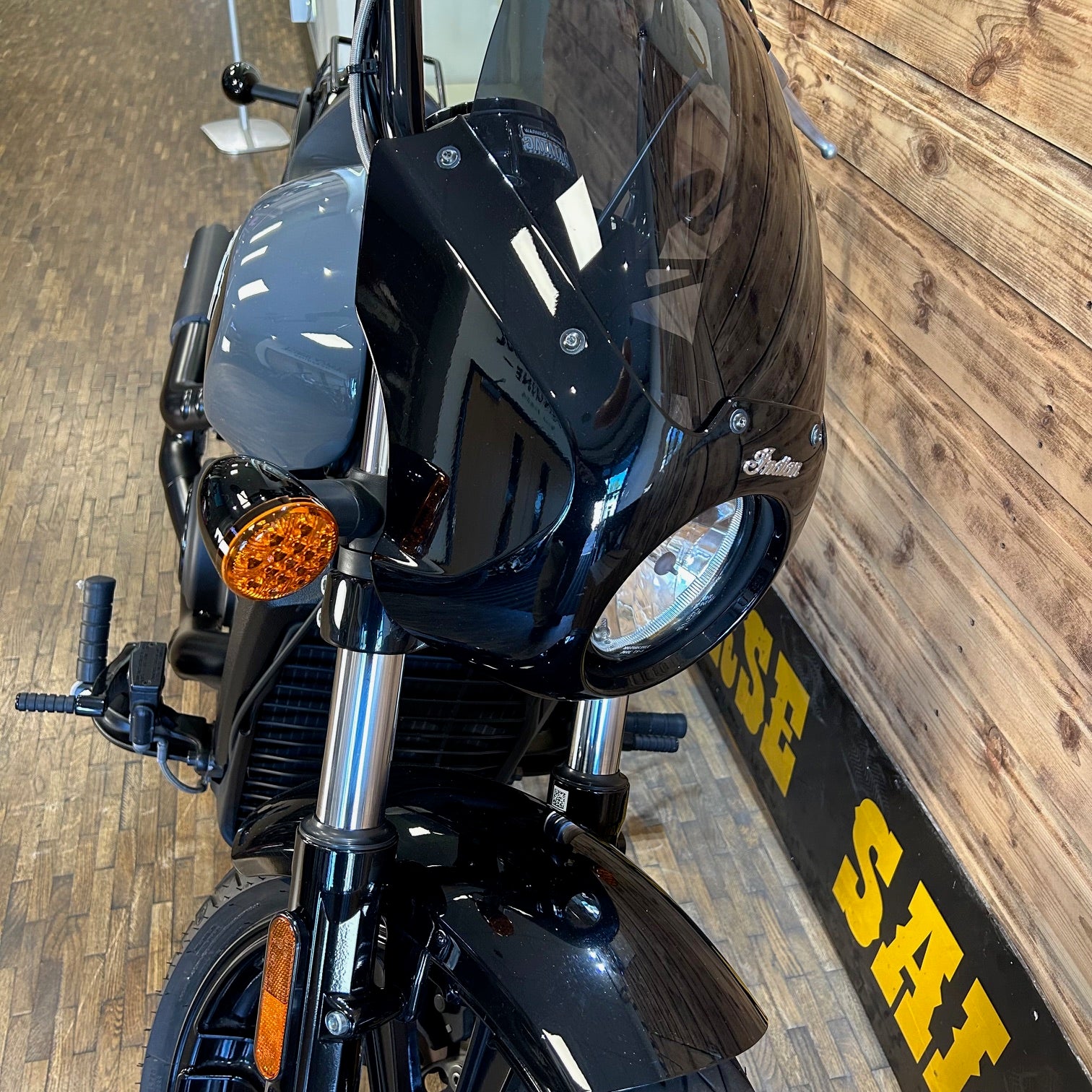 INDIAN SCOUT ROGUE - STEALTH GREY w/graphics - PreLoved