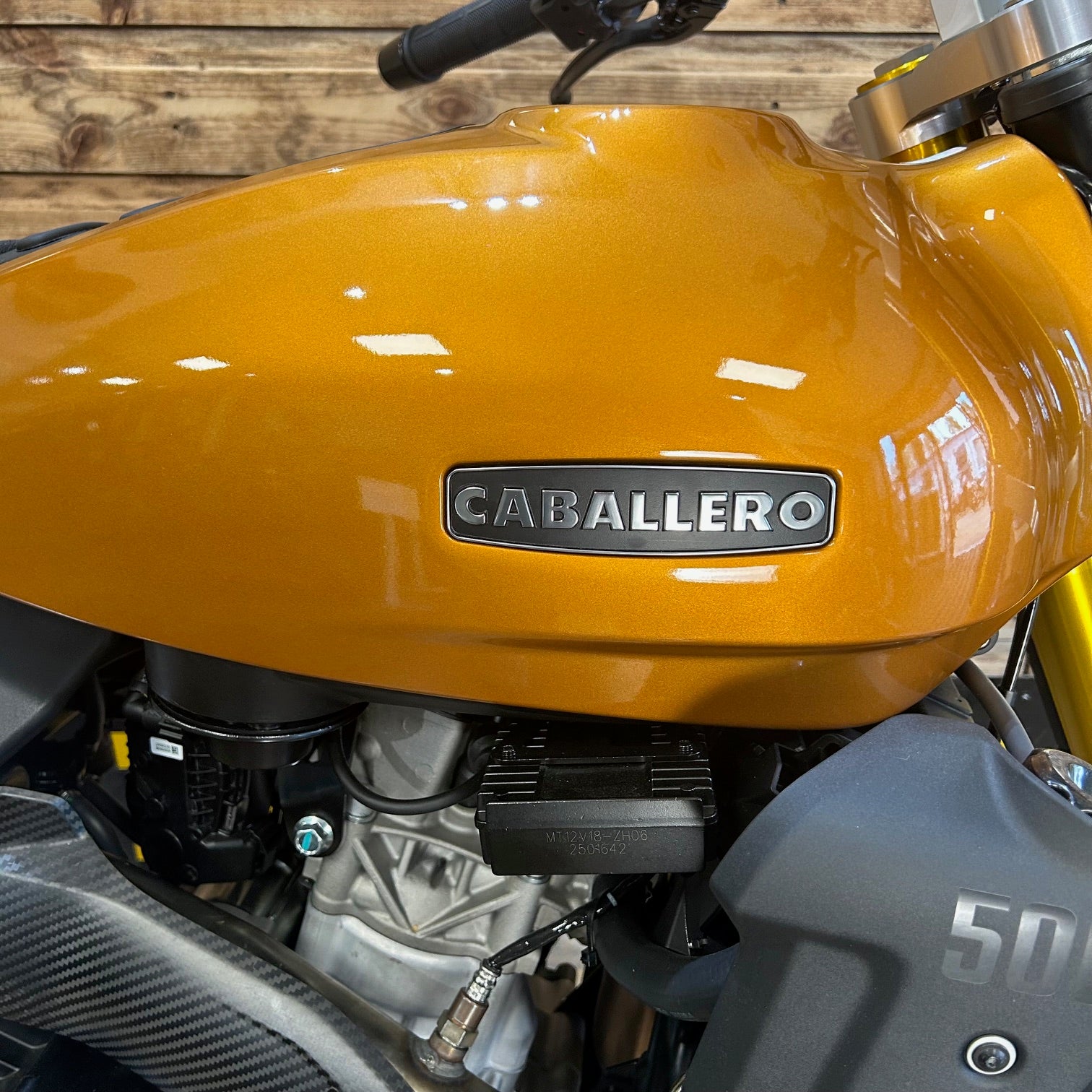 FANTIC CABALLERO SCRAMBLER DELUXE - COPPER