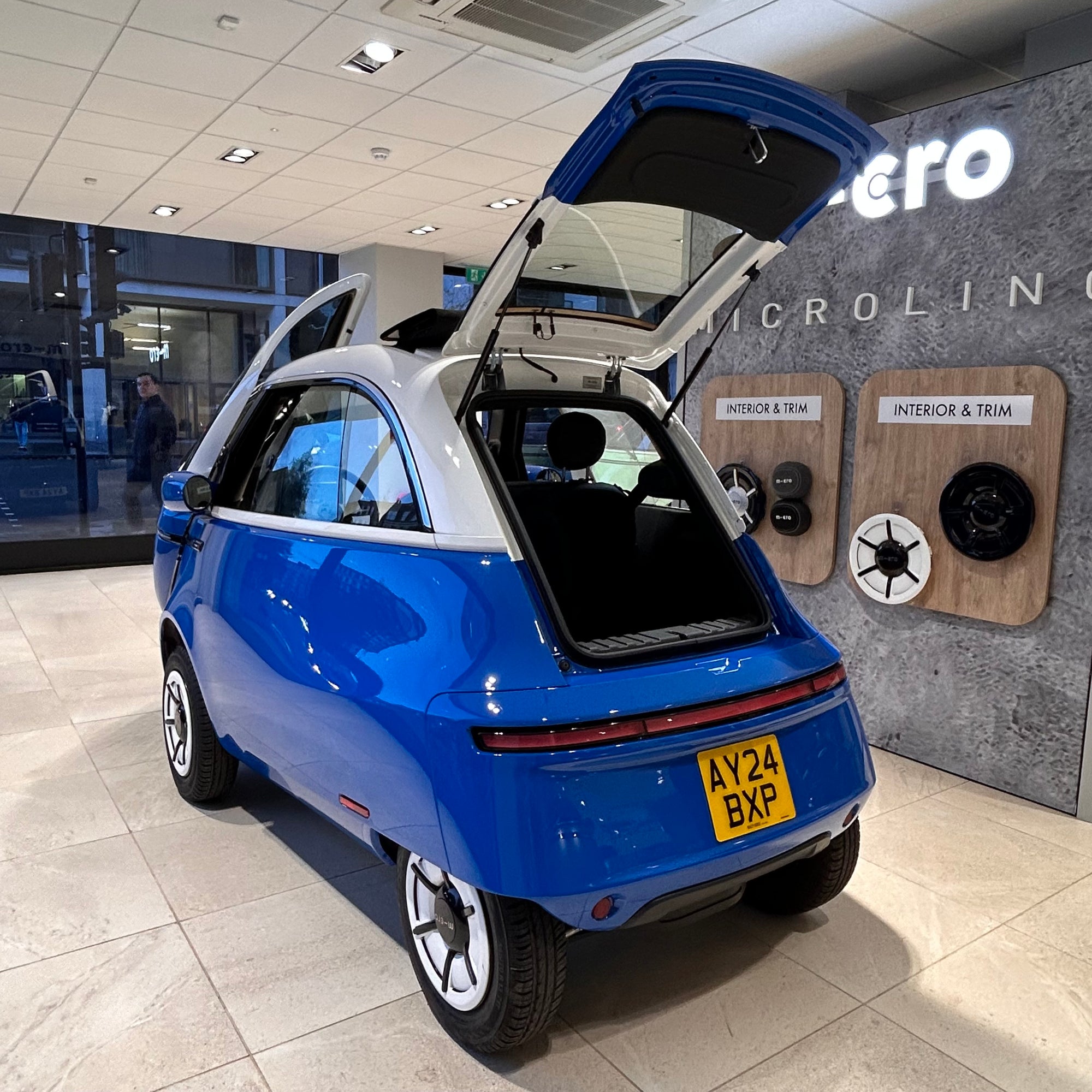 Microlino - Zurich Blue and White - PreLoved