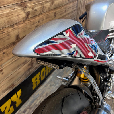 NORTON V4 SV - MANX SILVER