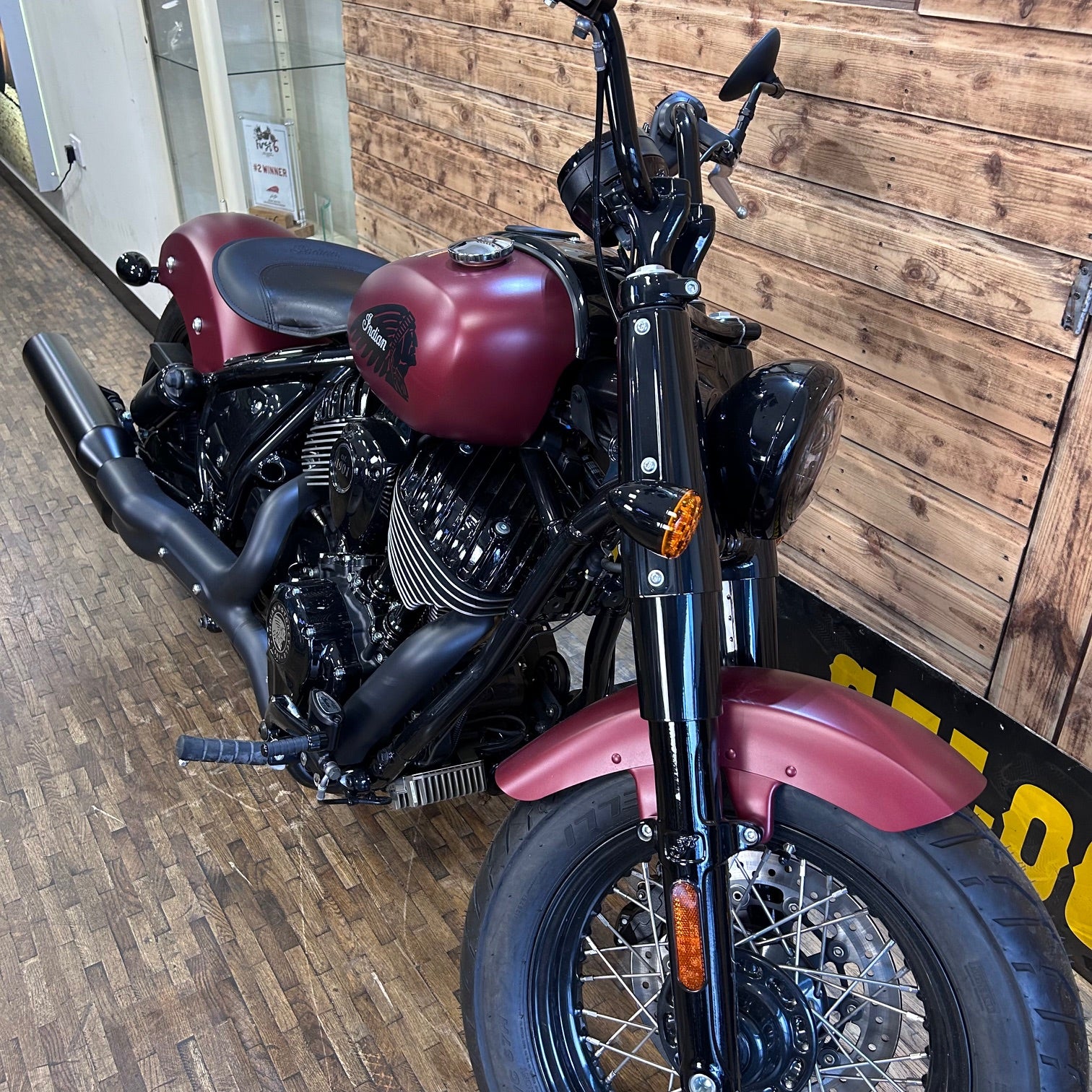 Indian Chief Bobber Dark Horse - Copper Smoke