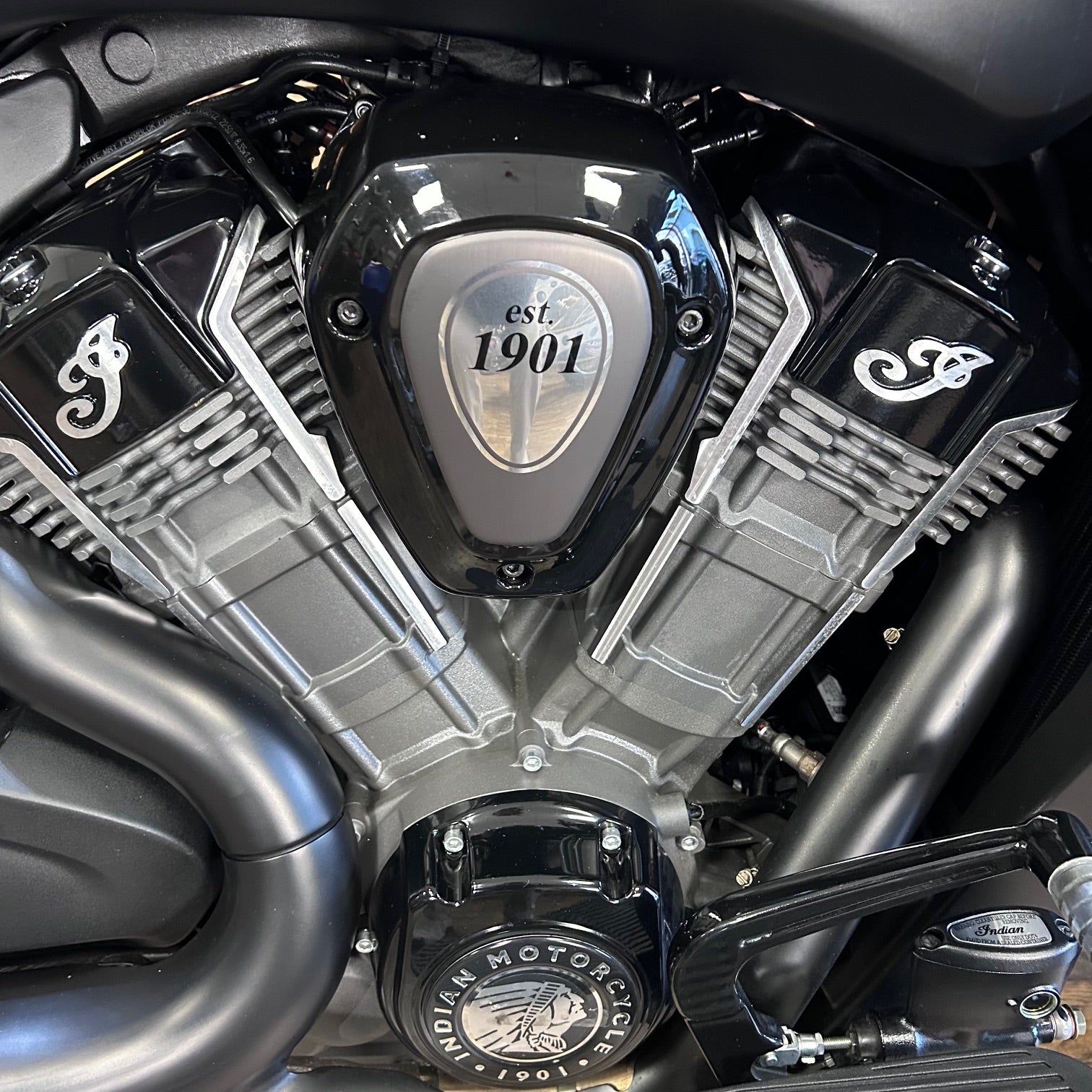 INDIAN CHALLENGER 2024 - Spirit Blue smoke - PreLoved