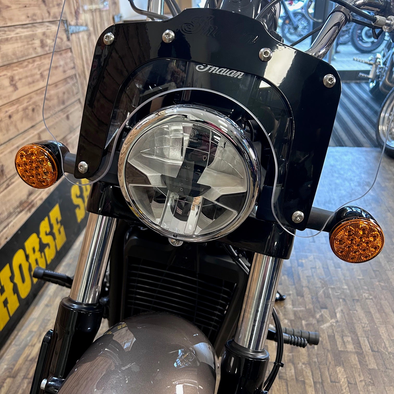 INDIAN SUPER SCOUT ‘26 - ZARA BRONZE