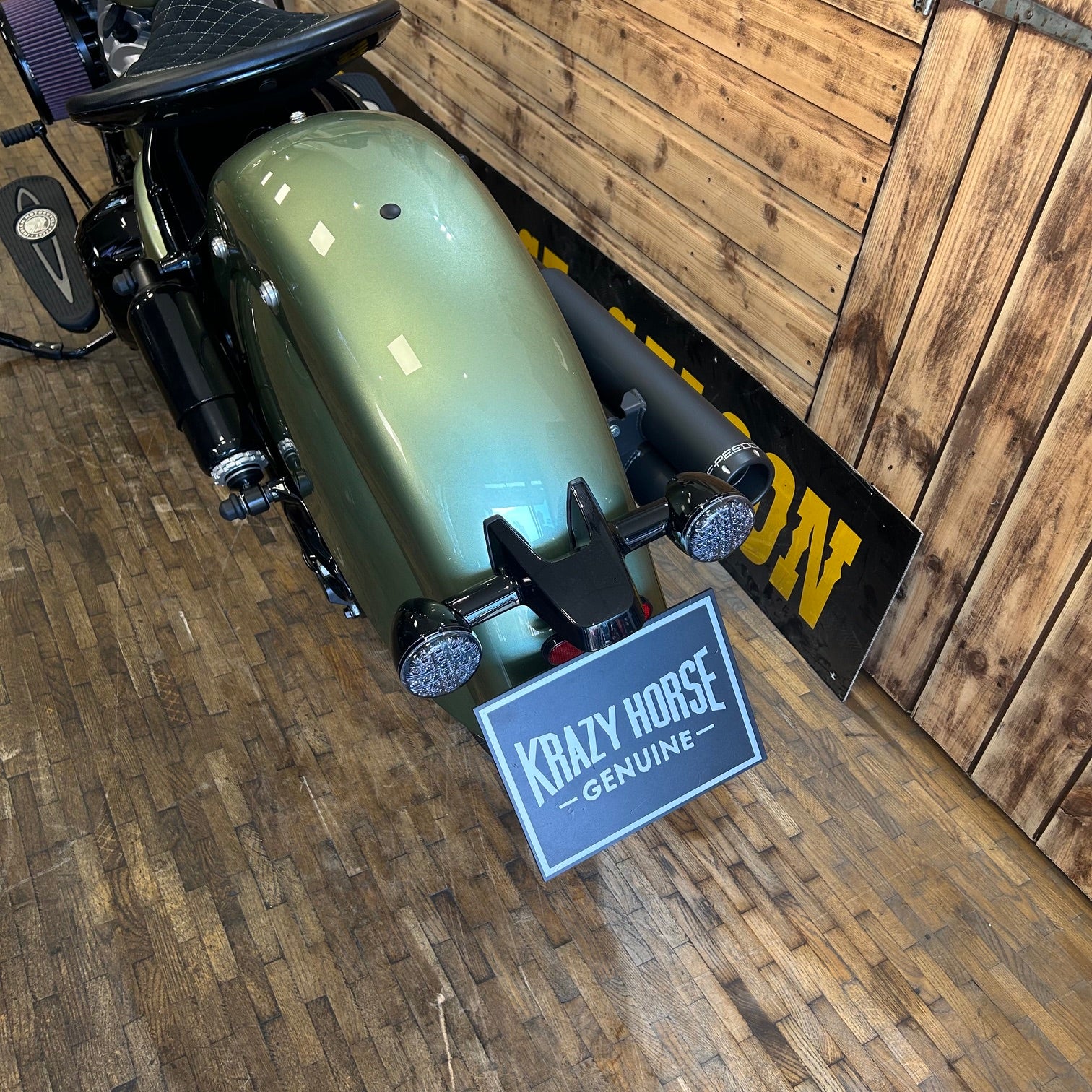 INDIAN CHIEF VINTAGE ’26 KH special - Custom pearlescent green
