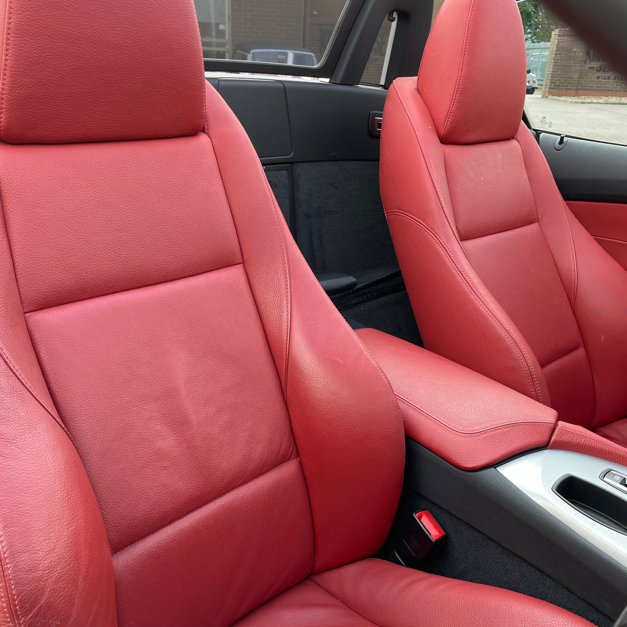 14/14 BMW Z4 SDRIVE20I M SPORT AUTO CONVERTIBLE - BLACK WITH RED LEATHER