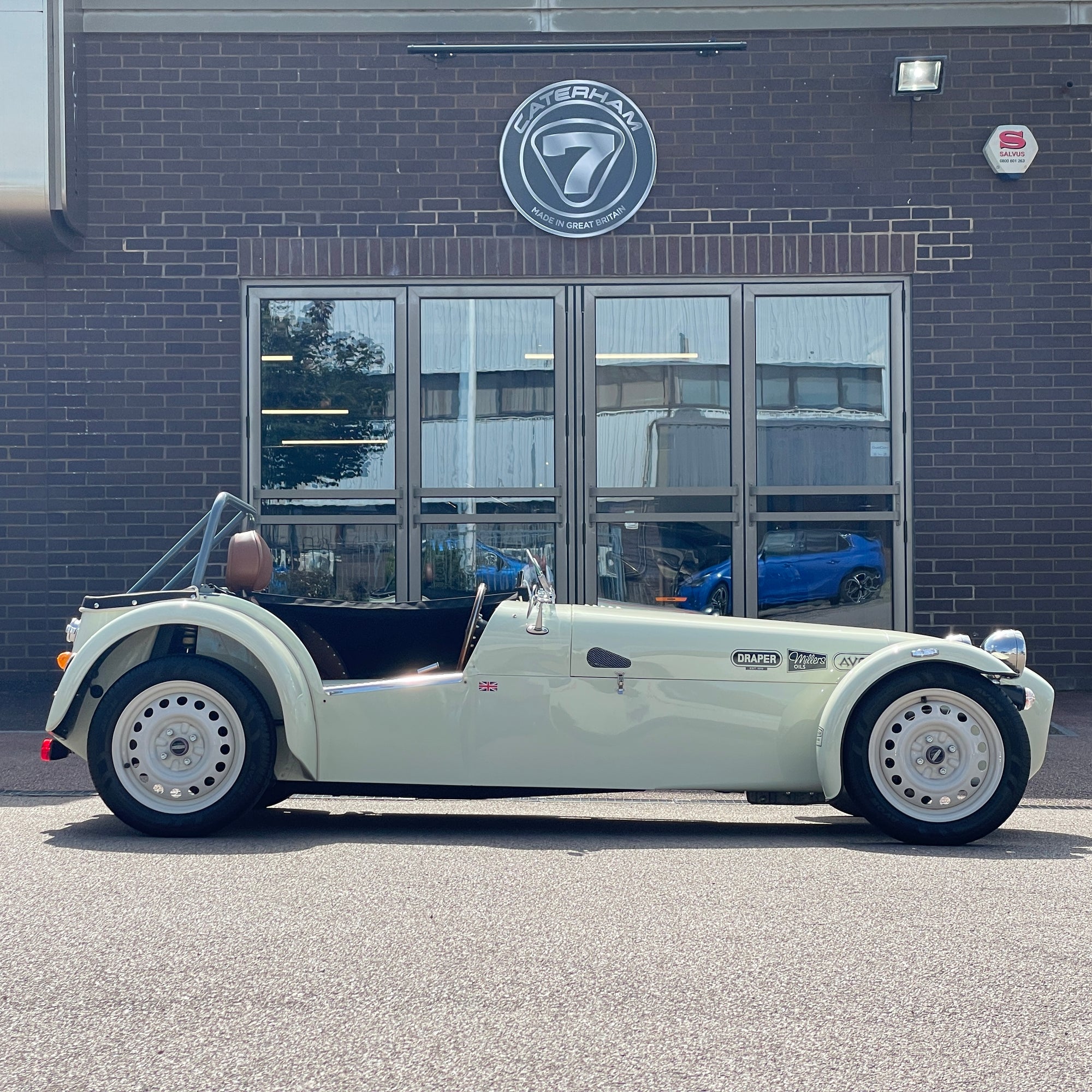 18/18 CATERHAM SUPERSPRINT – 1 0F 60 (No. 23) - Only UK WATKINS GLEN CAR – INCLUDES MATCHING HELMET