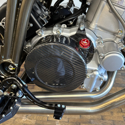 CCM TRACKER PREMIUM - MAGMA RED