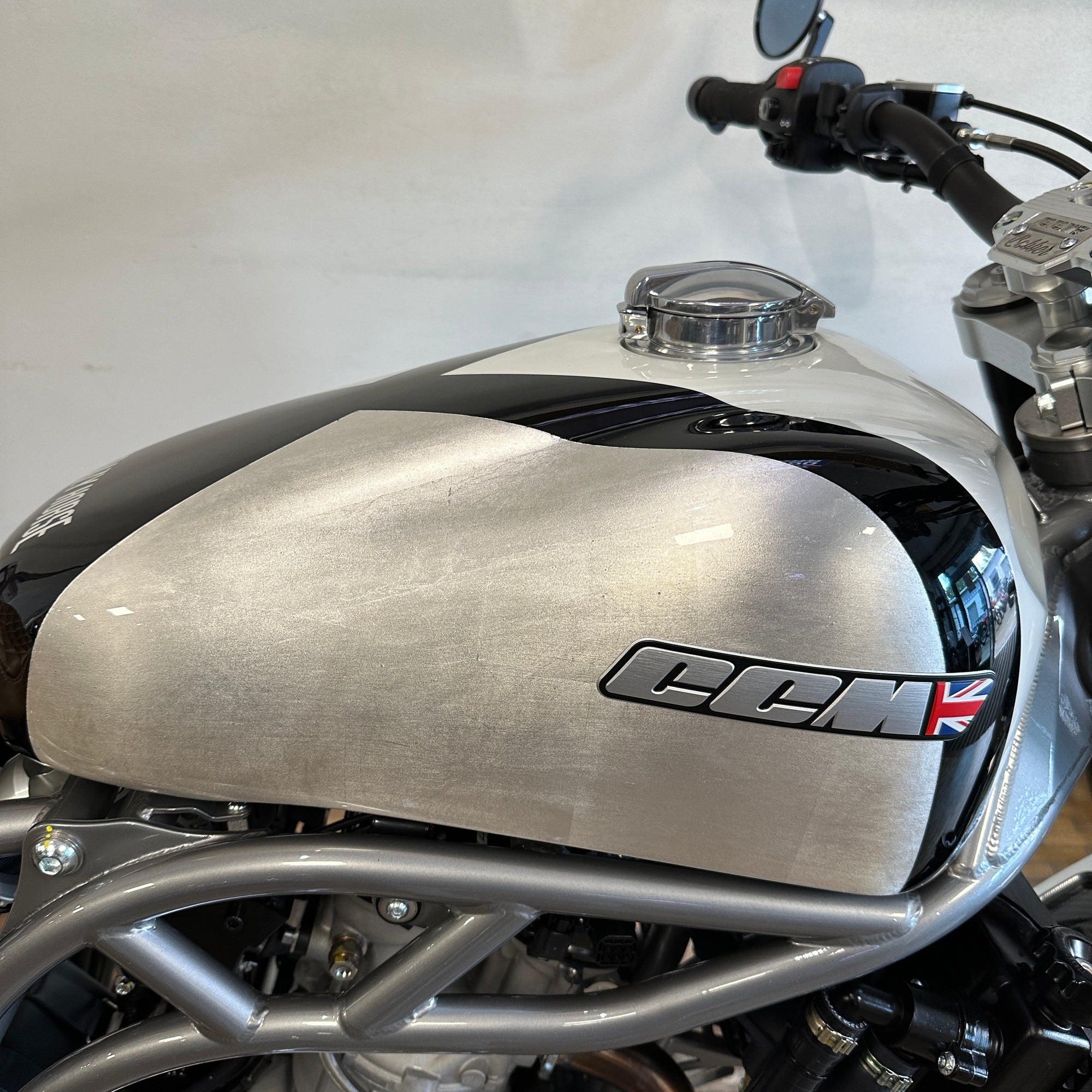 CCM BOBBER ULTIMATE ‘24 SPEC “SIGNATURE” SE 1 of 1