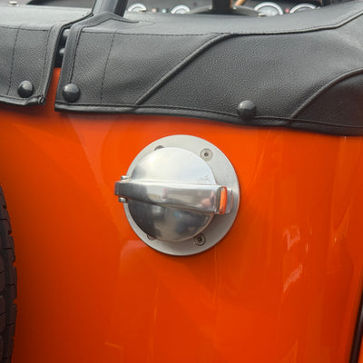 20/70 CATERHAM SUPER SEVEN 1600 LARGE CHASSIS - BURNT ORANGE WITH BLACK