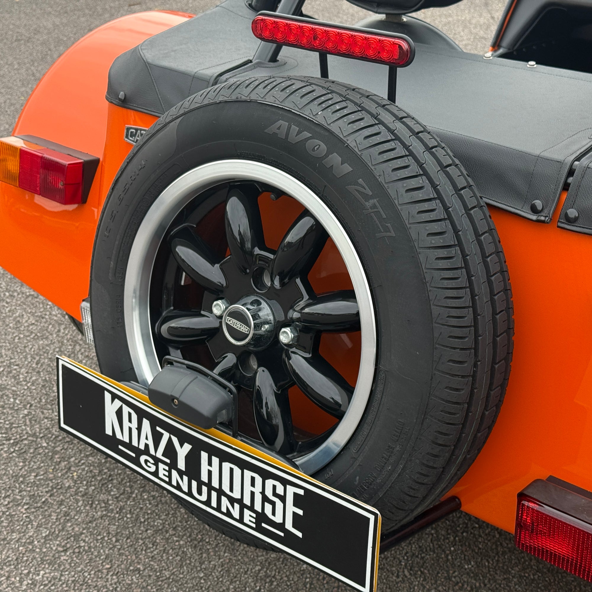 20/70 CATERHAM SUPER SEVEN 1600 LARGE CHASSIS - BURNT ORANGE WITH BLACK