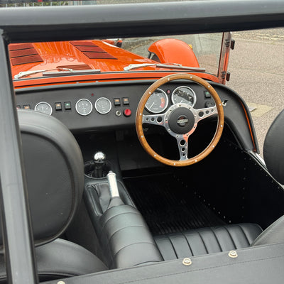 20/70 CATERHAM SUPER SEVEN 1600 LARGE CHASSIS - BURNT ORANGE WITH BLACK