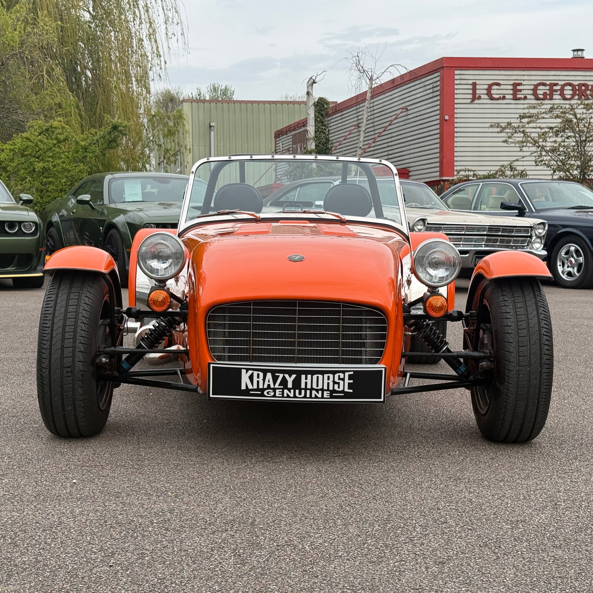20/70 CATERHAM SUPER SEVEN 1600 LARGE CHASSIS - BURNT ORANGE WITH BLACK