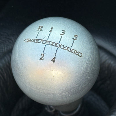 10/10 CATERHAM SEVEN ROADSPORT LARGE CHASSIS - GREEN ALUMINIUM WITH BLACK LEATHER