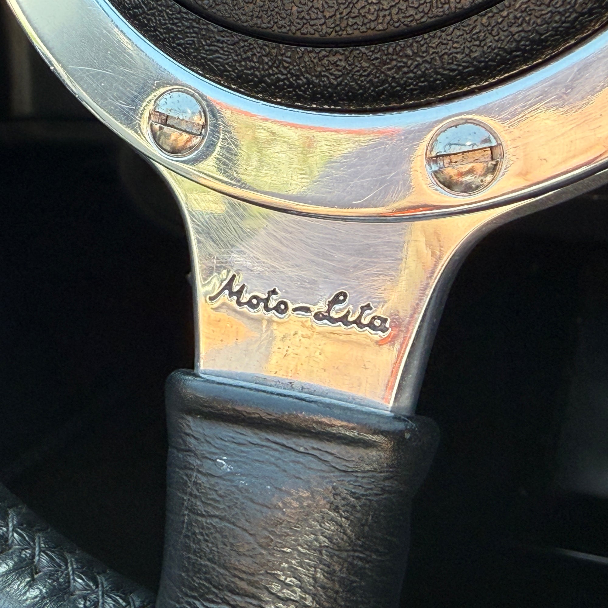 10/10 CATERHAM SEVEN ROADSPORT LARGE CHASSIS - GREEN ALUMINIUM WITH BLACK LEATHER