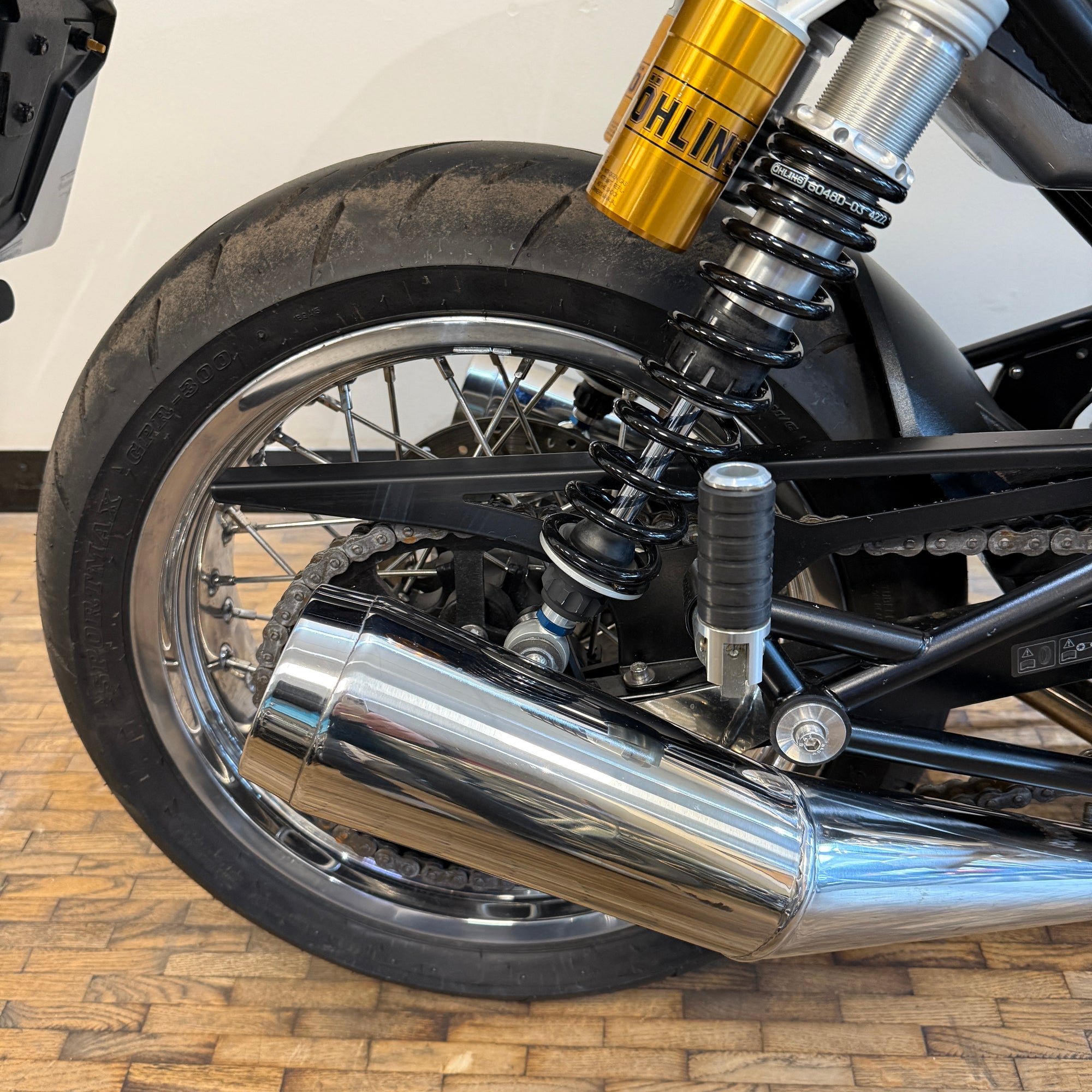 NORTON 961 CR - MANX SILVER - PreLoved