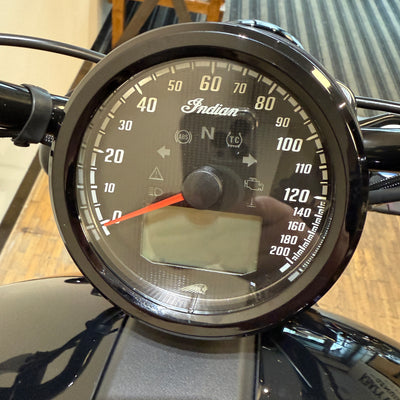 INDIAN SCOUT BOBBER 60 - BLACK METALLIC