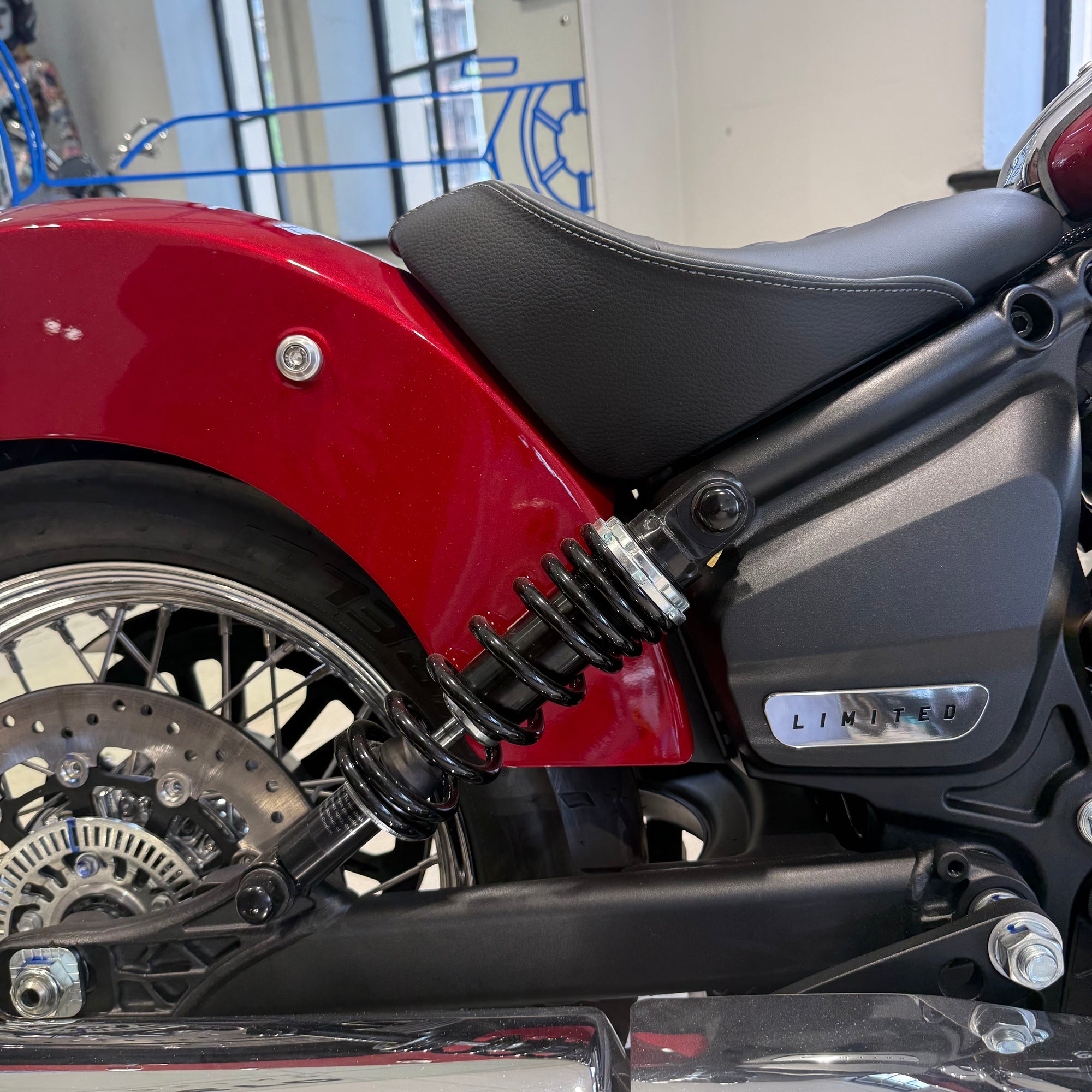 2025 Indian Scout Classic Limited +Tech - Sunset Red Metallic