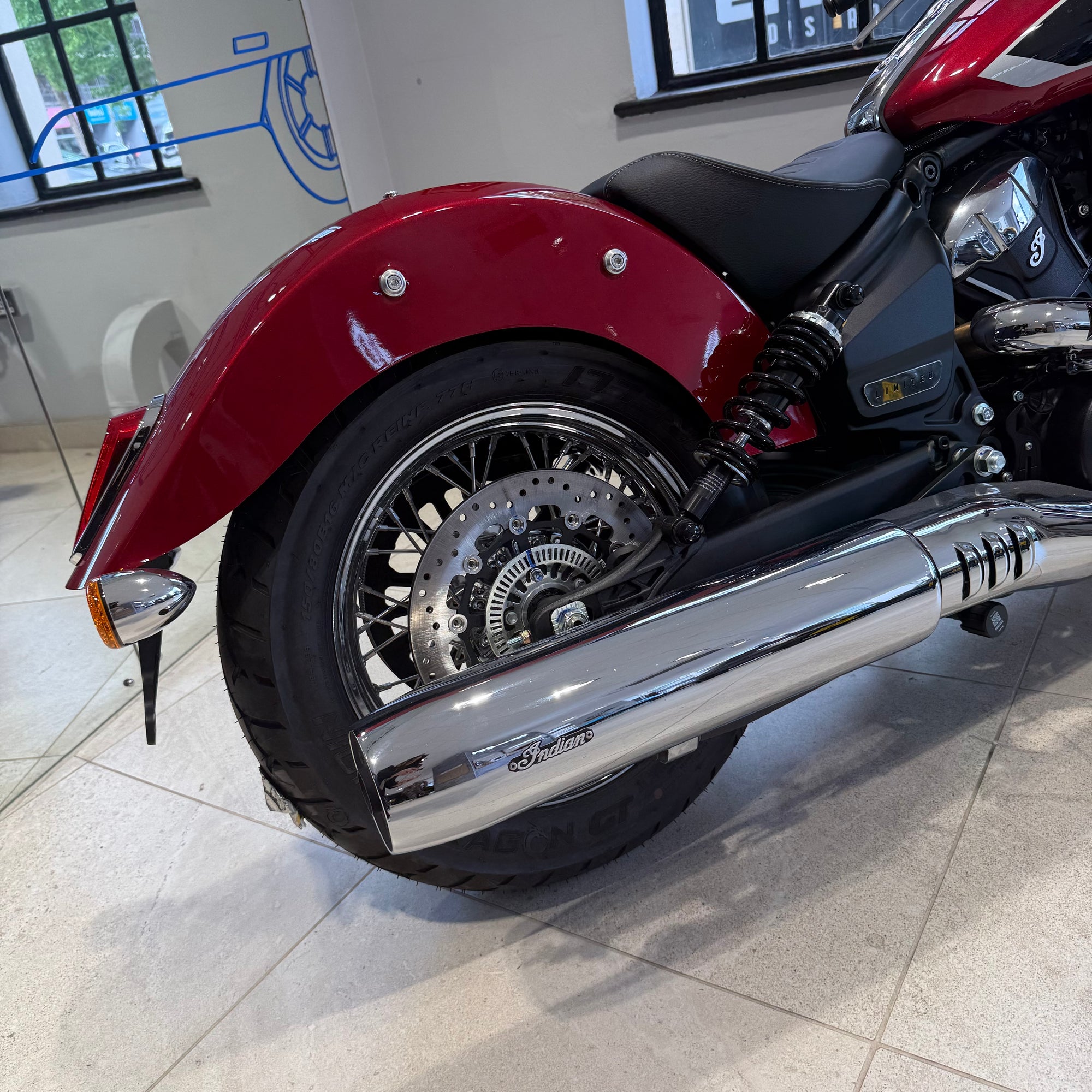 2025 Indian Scout Classic Limited +Tech - Sunset Red Metallic