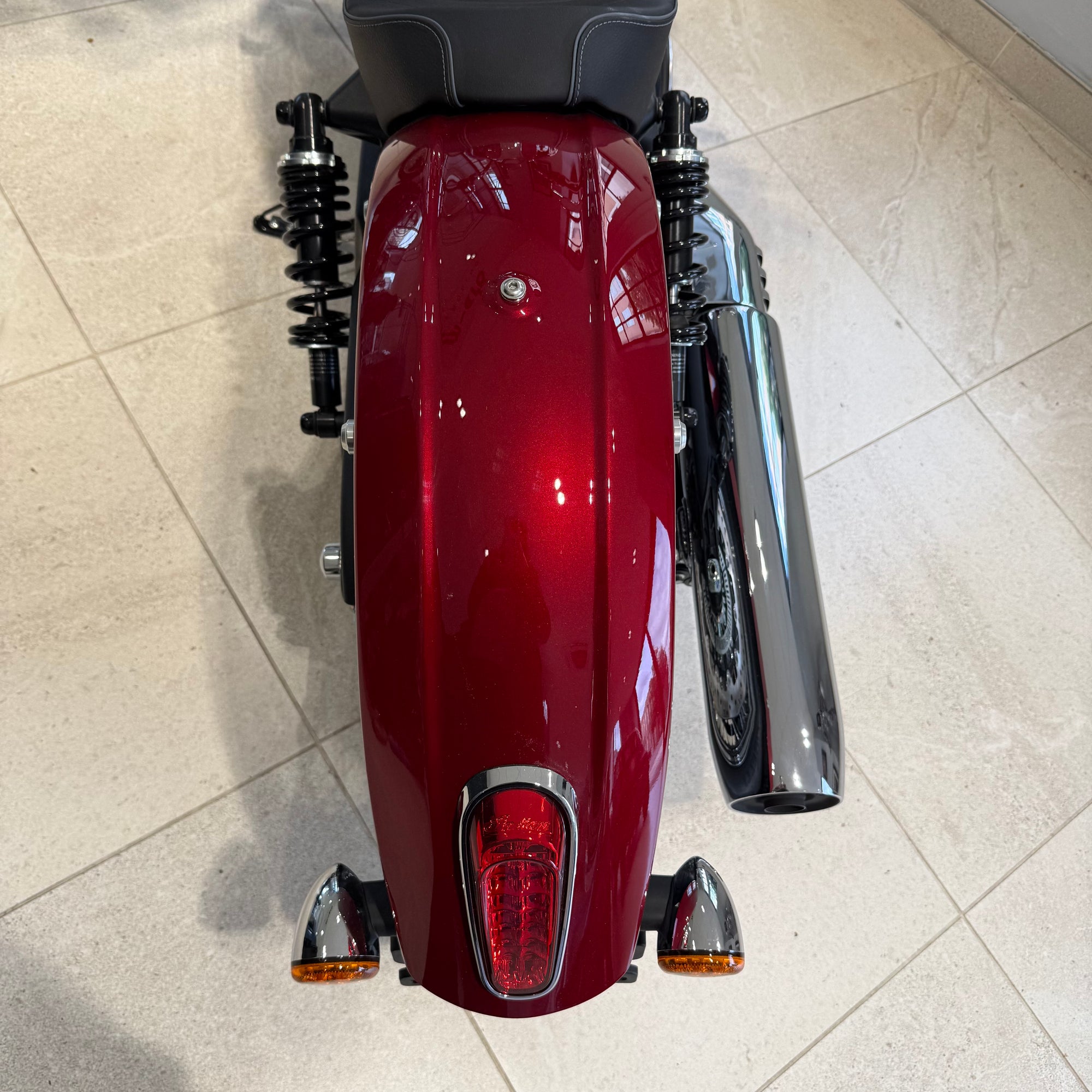 2025 Indian Scout Classic Limited +Tech - Sunset Red Metallic