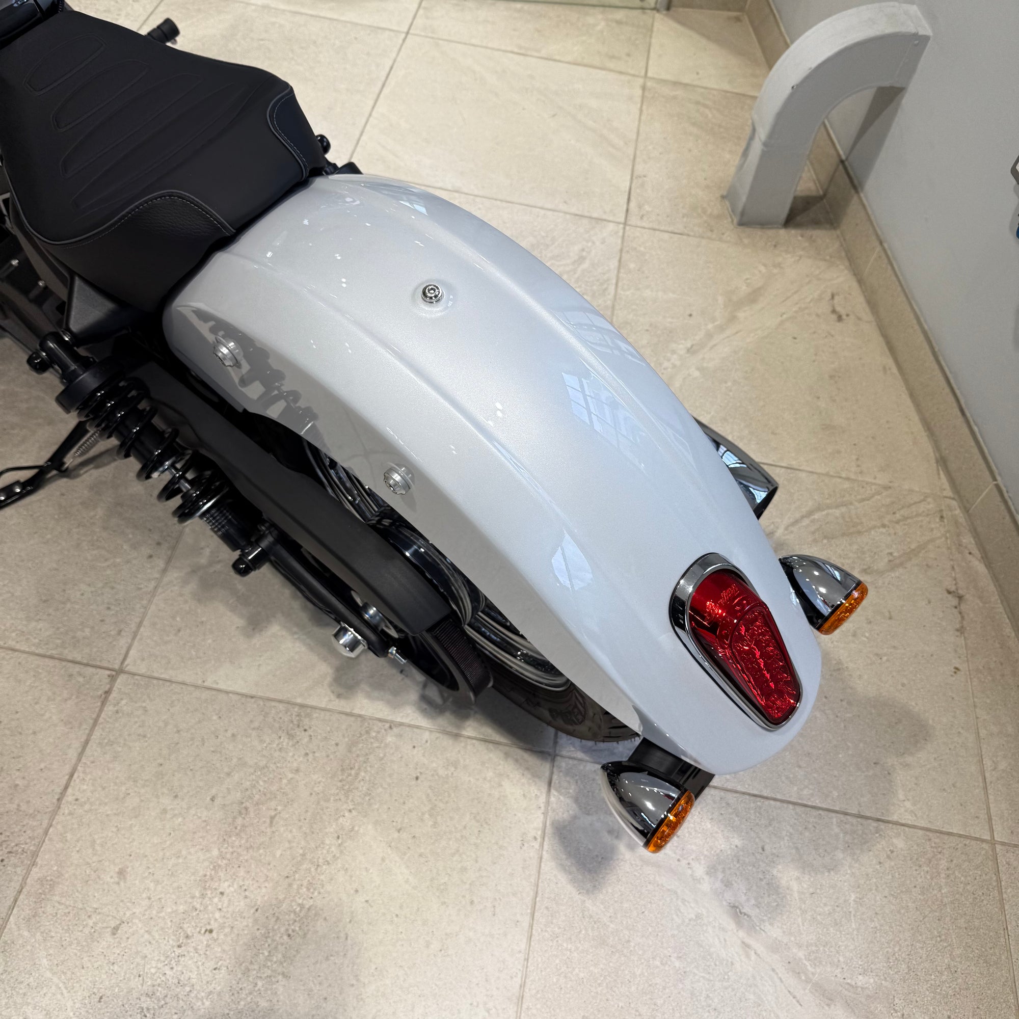 2025 Indian Scout Classic Limited +Tech - Ghost White Metallic