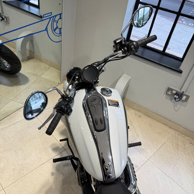 2025 Indian Scout Classic Limited +Tech - Ghost White Metallic
