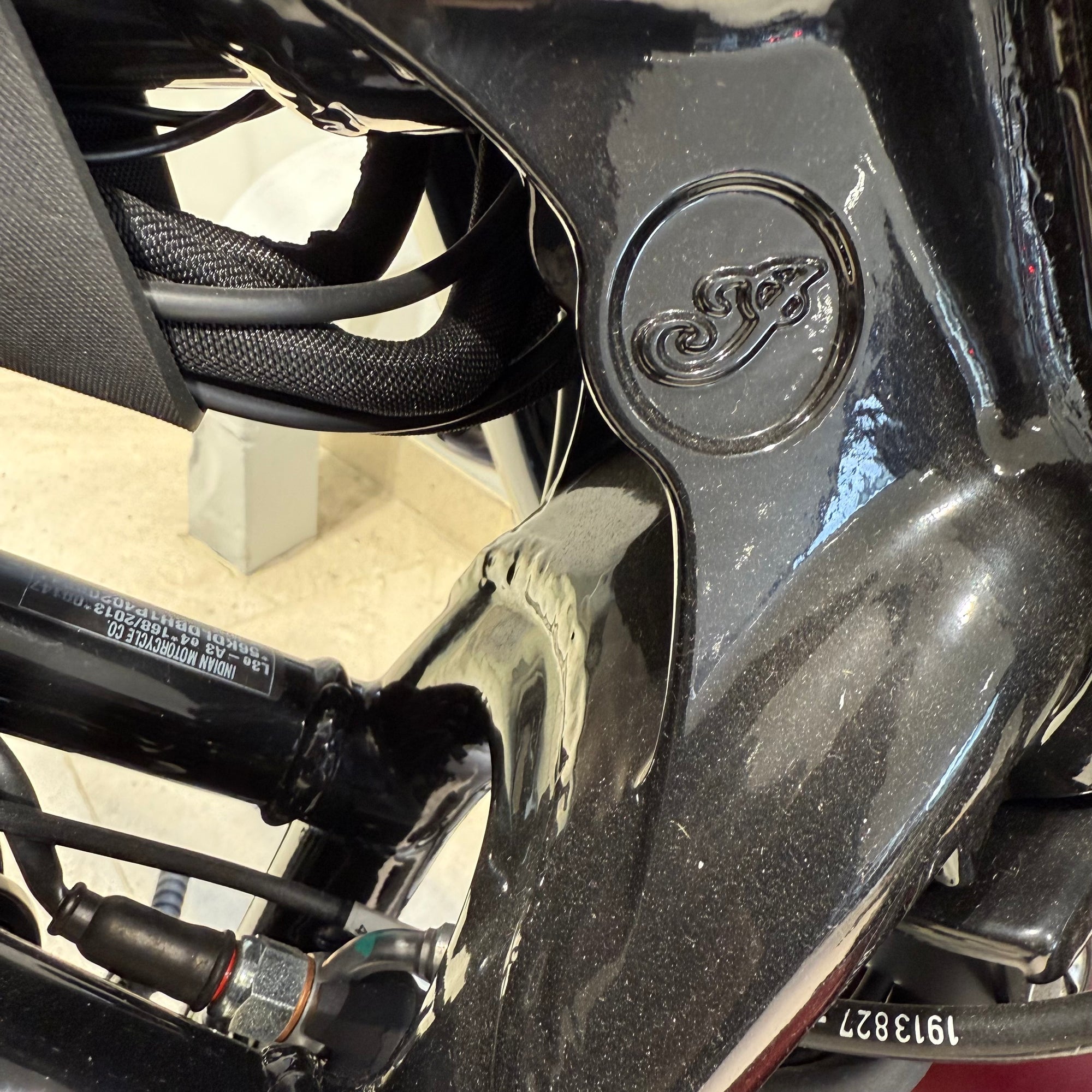 Indian Chief Bobber Dark Horse - Copper Smoke