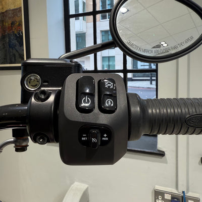 Indian Chief Bobber Dark Horse - Copper Smoke