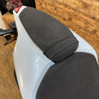 MV Agusta F3 800 RR - SURREAL WHITE/MAMBA RED