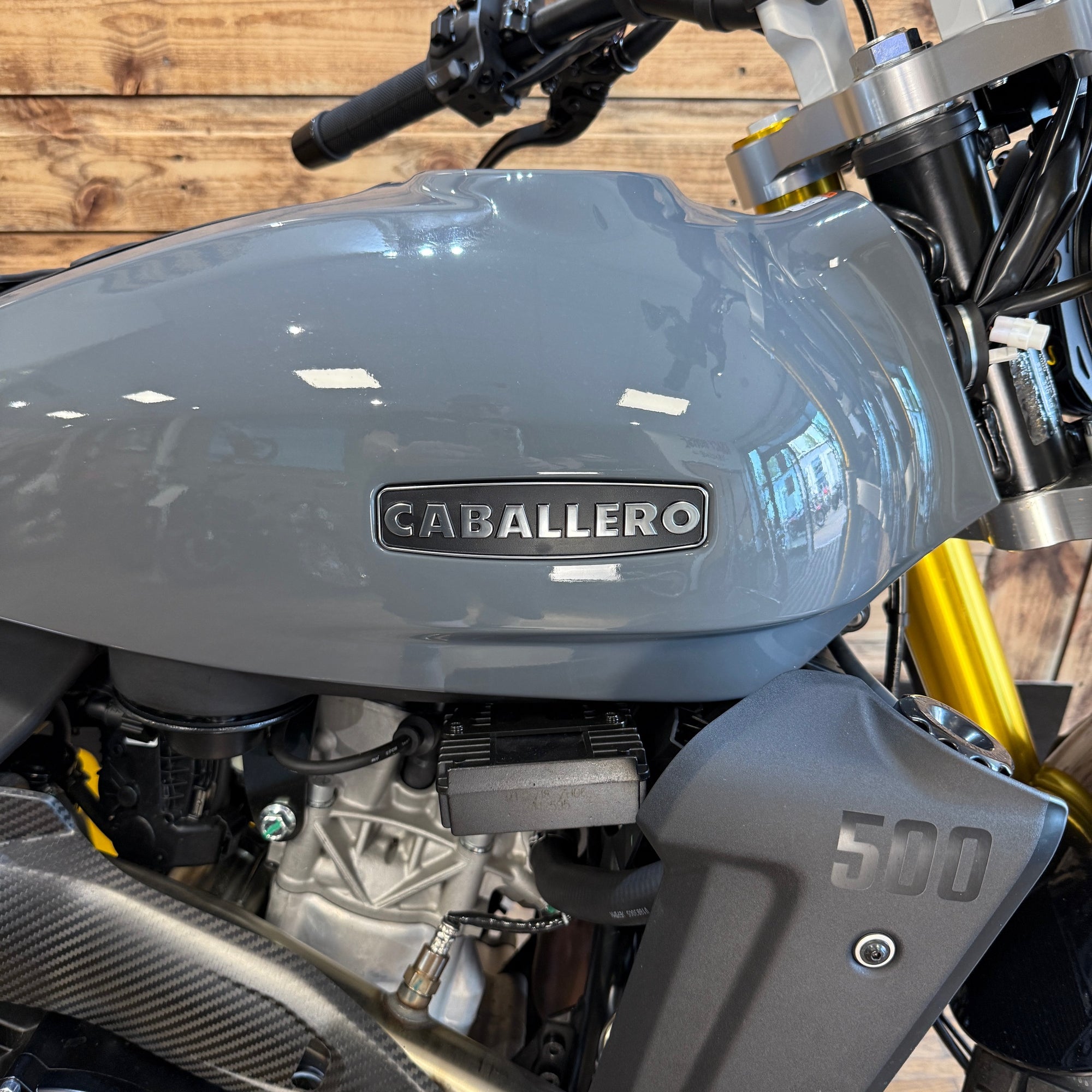 2025 FANTIC SC500 DELUXE - Grey