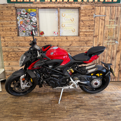 MV AGUSTA BRUTALE 1000 RS - RED - PreLoved