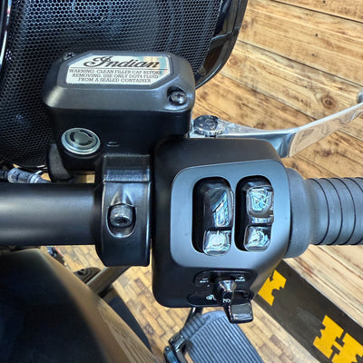 INDIAN CHIEFTAIN DARK HORSE 112 Power Plus - Black smoke