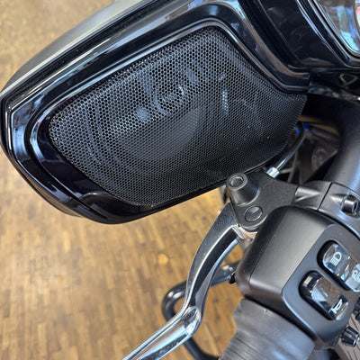 INDIAN CHIEFTAIN DARK HORSE 112 Power Plus - Black smoke