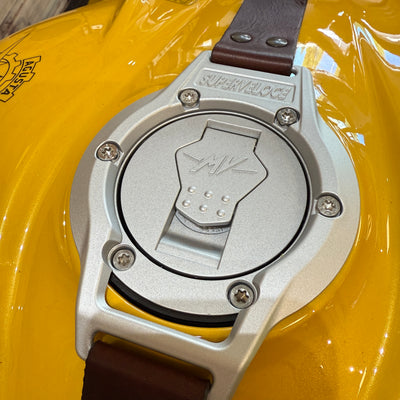 MV Agusta Superveloce E5 - Metallic Yellow/ Matt metallic Graphite