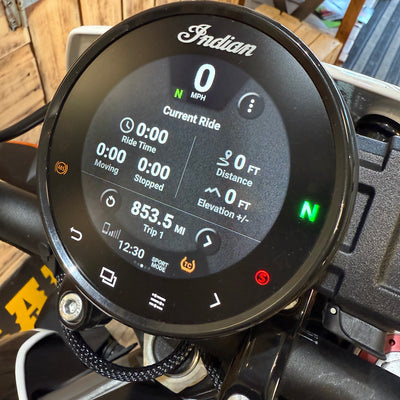 INDIAN FTR SPORT - White lightening/Indy red - Preloved