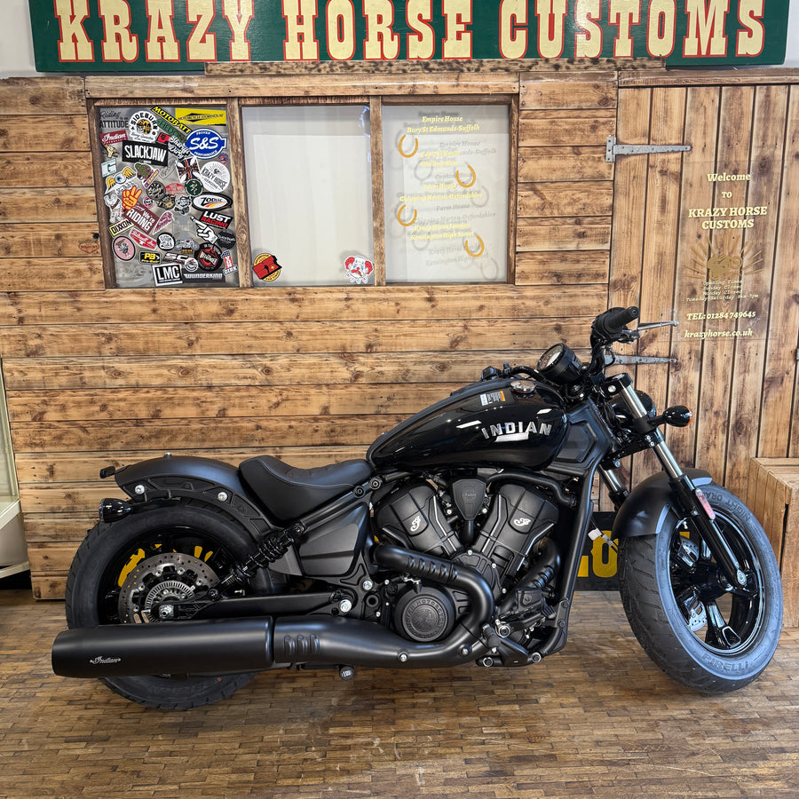 INDIAN SCOUT 60'25 model - Metallic Black