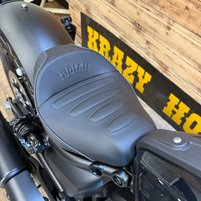 INDIAN SCOUT 60'25 model - Metallic Black