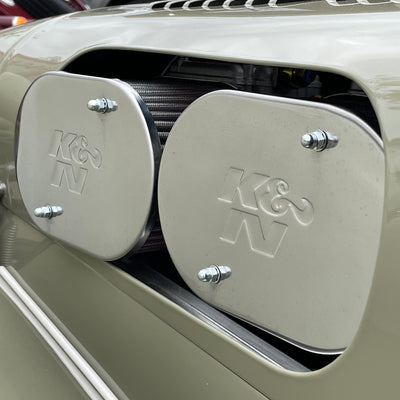 21/21 CATERHAM SUPER SEVEN 1600 STANDARD CHASSIS - SAXONY GREY & OXFORD WHITE WITH BISCUIT MUIRHEAD LEATHER