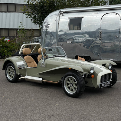 21/21 CATERHAM SUPER SEVEN 1600 STANDARD CHASSIS - SAXONY GREY & OXFORD WHITE WITH BISCUIT MUIRHEAD LEATHER