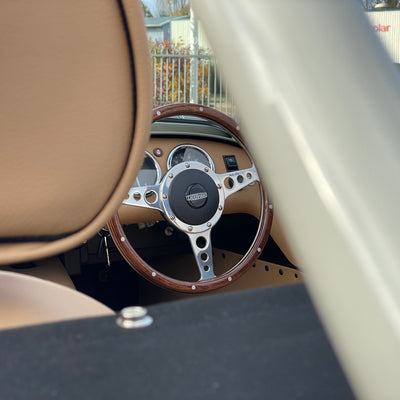 CATERHAM SUPER SEVEN 2000 STANDARD CHASSIS - SAXONY GREY & OXFORD WHITE WITH BISCUIT MUIRHEAD LEATHER