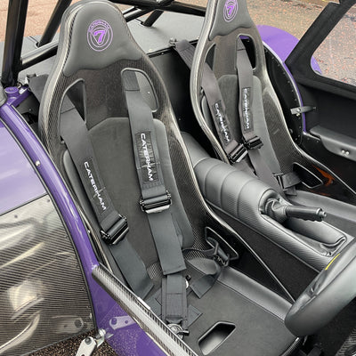 BRAND NEW UNREGISTERED CATERHAM SEVEN 420R - ULTRAVIOLET WITH BLACK