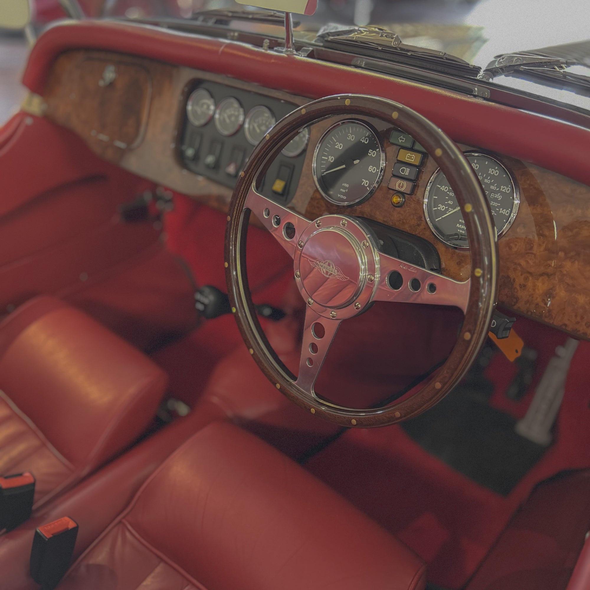 Morgan 4/4 4 seater - Royal Ivory