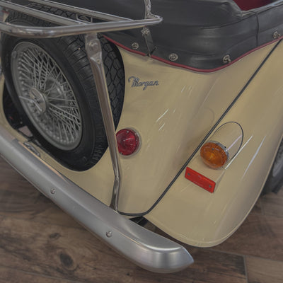 Morgan 4/4 4 seater - Royal Ivory