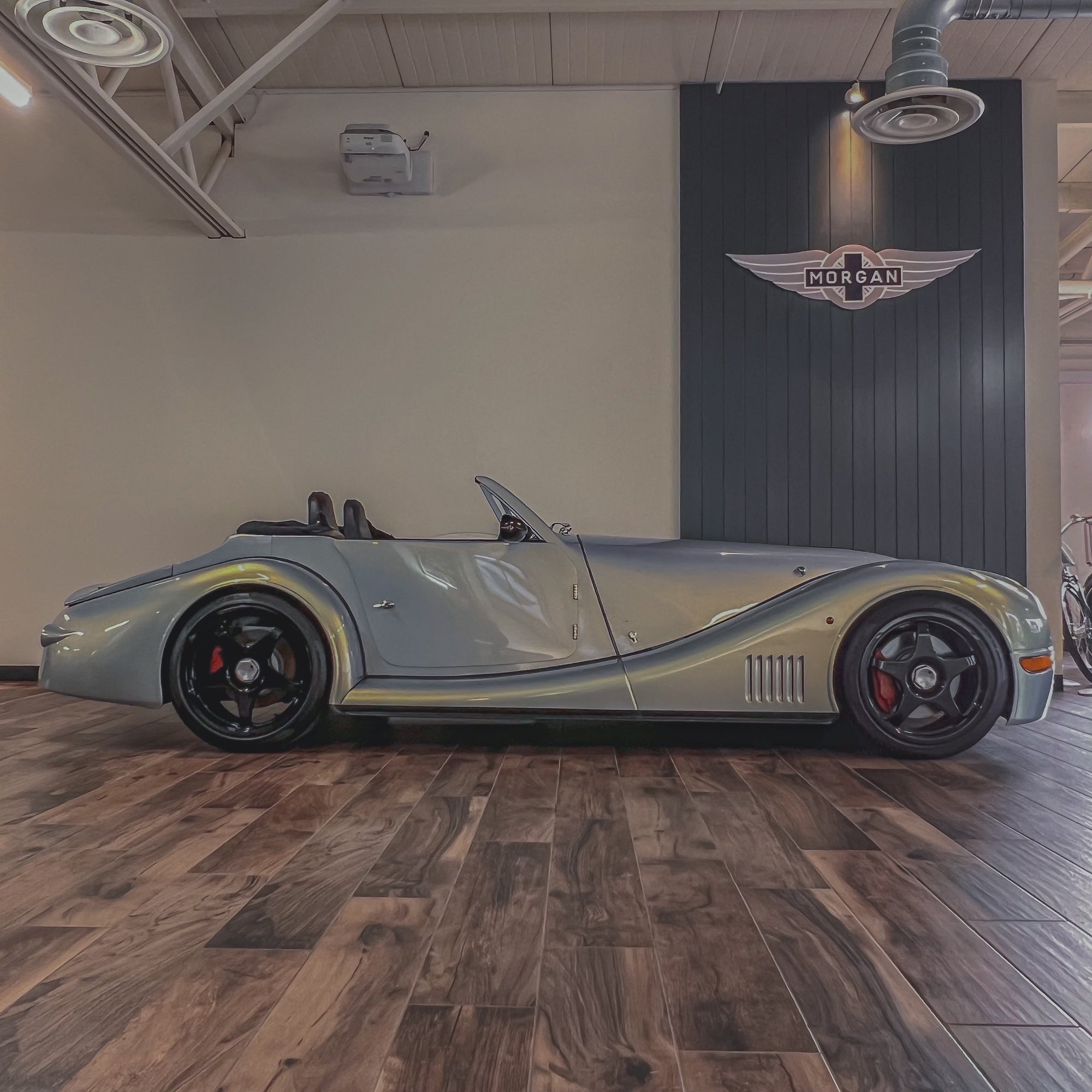 Morgan Aero 8 MK1 4.4 V8 Manual - Cloud silver